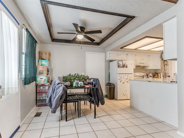 6916 Woodlake Drive, Oklahoma City, OK 73132