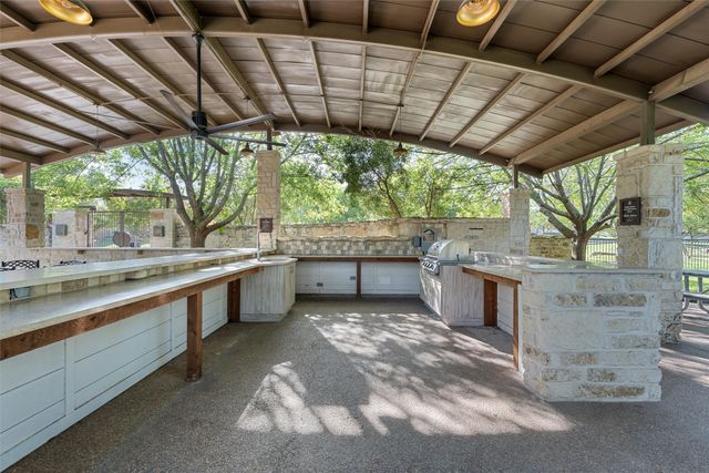 15000 Estancia Lane, Woodway, TX 76712