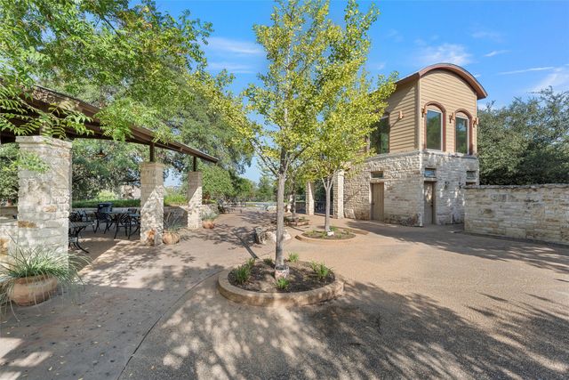 15000 Estancia Lane, Woodway, TX 76712