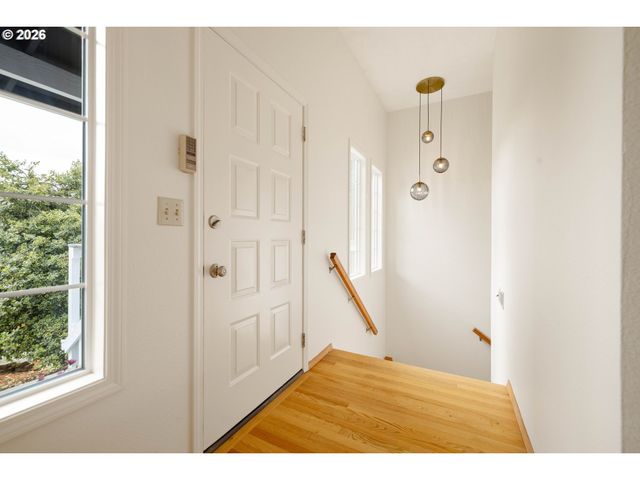 129 Ne 39TH Ave, Hillsboro, OR 97124