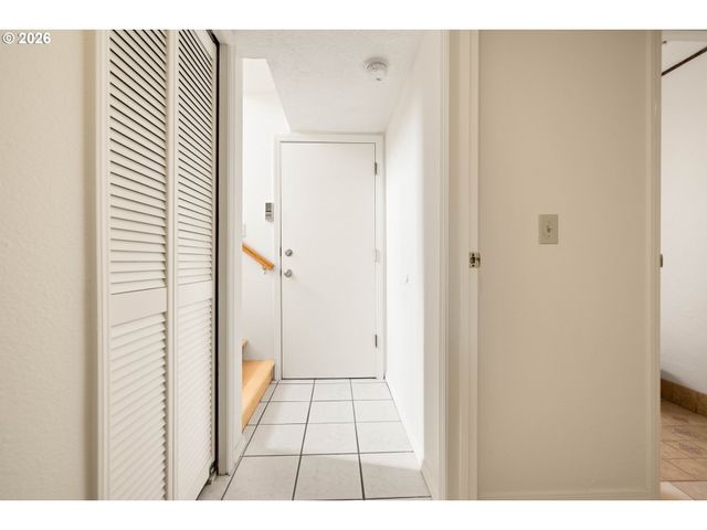 129 Ne 39TH Ave, Hillsboro, OR 97124