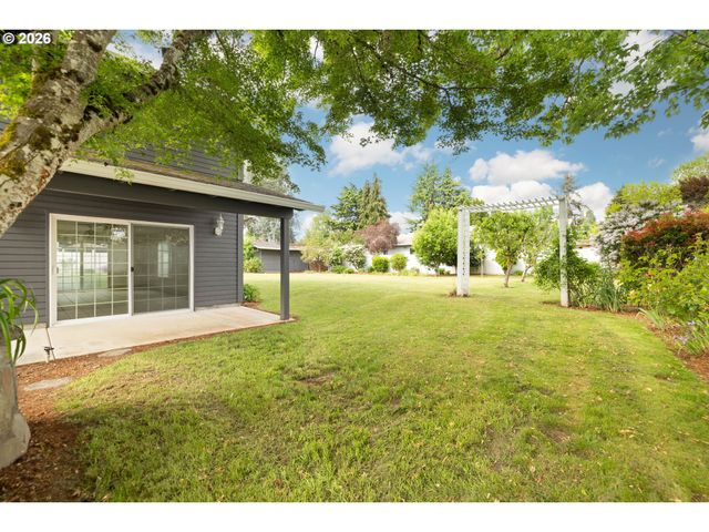 129 Ne 39TH Ave, Hillsboro, OR 97124