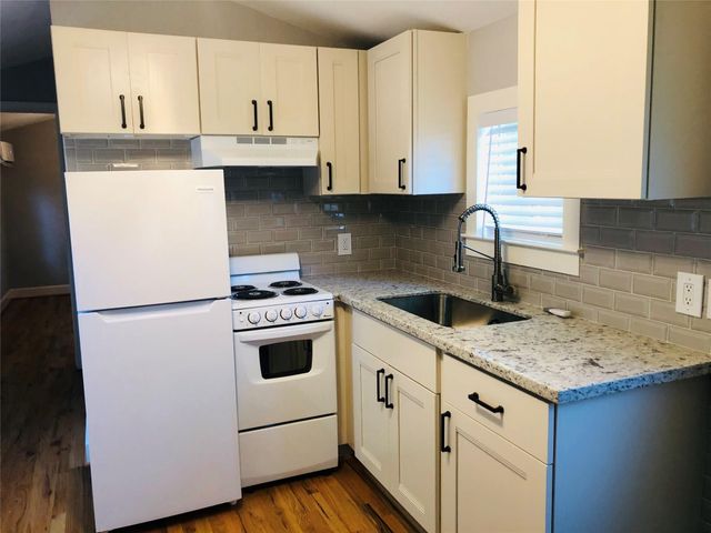 734-A Mcdaniel Street, Houston, TX 77022