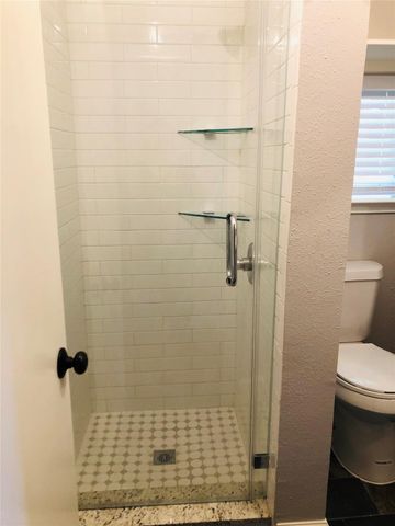 734-A Mcdaniel Street, Houston, TX 77022