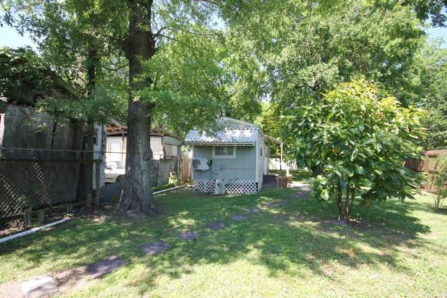 734-A Mcdaniel Street, Houston, TX 77022