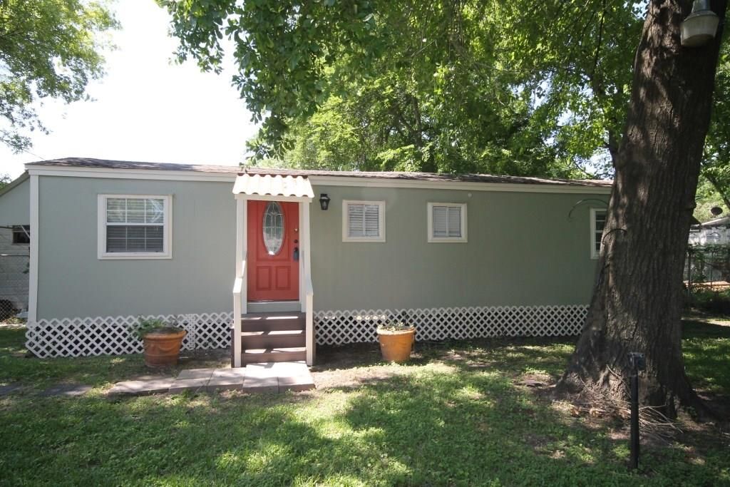 734-A Mcdaniel Street, Houston, TX 77022