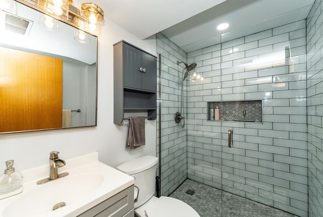 3716 9th Avenue SW, Rochester, MN 55902