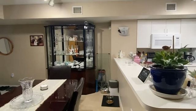 1590 S 42nd Circle 104, Vero Beach, FL 32967