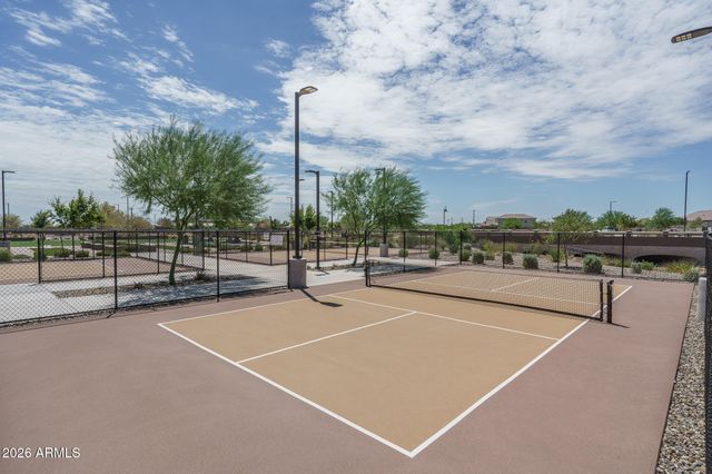 15946 W SAND HILLS Road, Surprise, AZ 85387