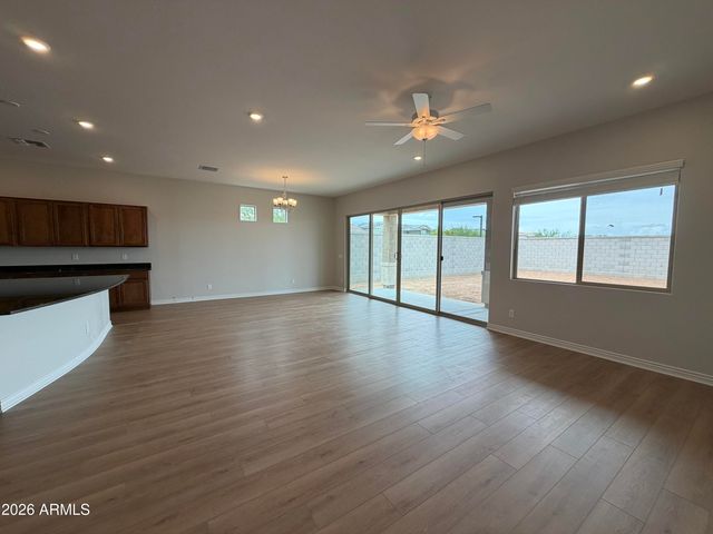 15946 W SAND HILLS Road, Surprise, AZ 85387