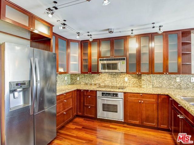 121 S Hope Street 433, Los Angeles, CA 90012