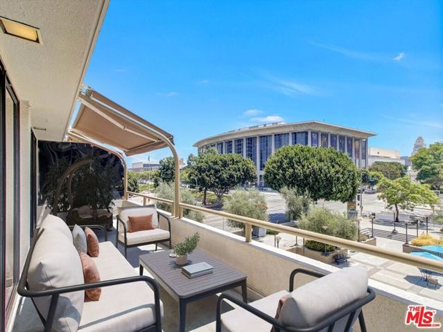121 S Hope Street 433, Los Angeles, CA 90012