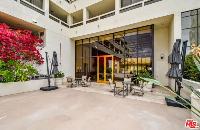 121 S Hope Street 433, Los Angeles, CA 90012