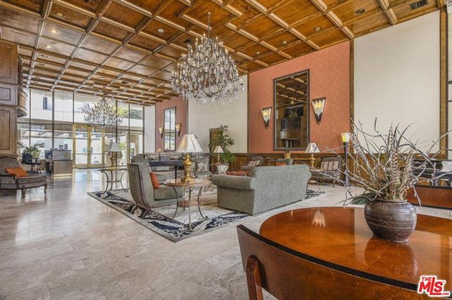 121 S Hope Street 433, Los Angeles, CA 90012
