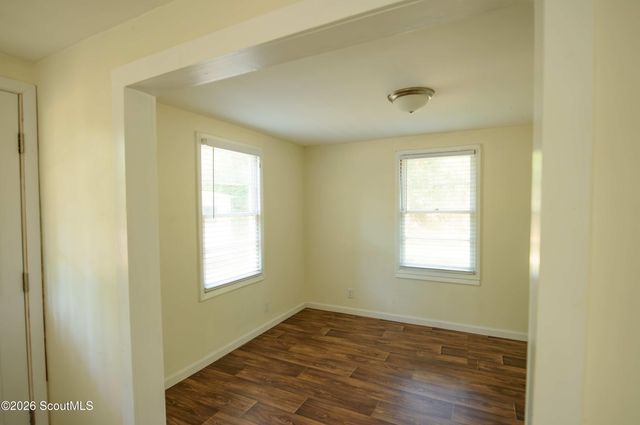 2920 S Lakeview Drive, Waycross, GA 31503