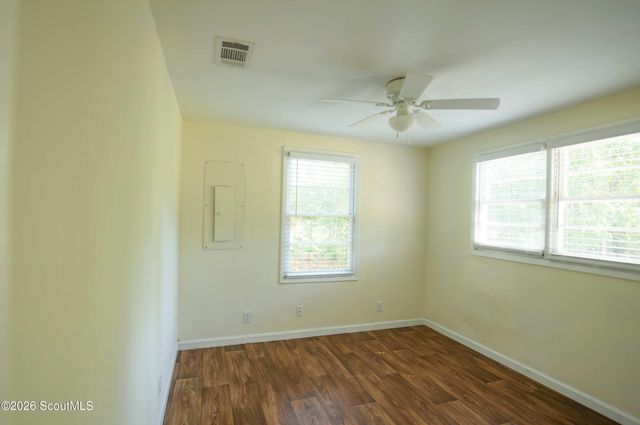 2920 S Lakeview Drive, Waycross, GA 31503