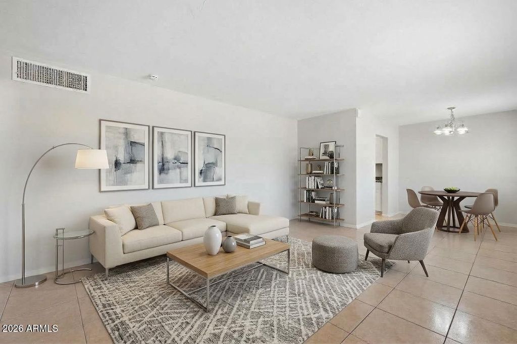 3625 W SAN JUAN Avenue, Phoenix, AZ 85019 — photo 2