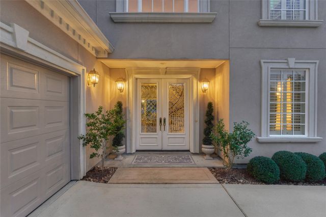 160 Westlake Point, Montgomery, TX 77356