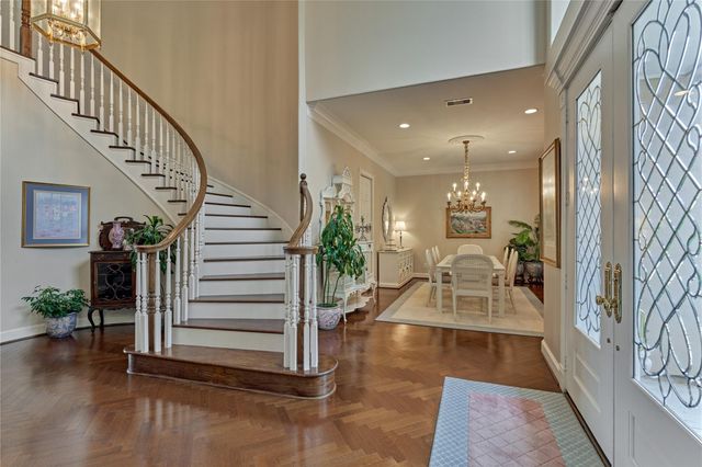 160 Westlake Point, Montgomery, TX 77356