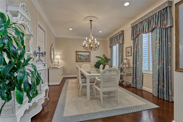 160 Westlake Point, Montgomery, TX 77356