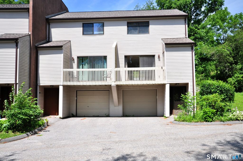 349 Allen Road 10A, Torrington, CT 06790