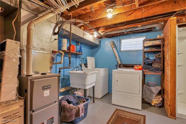 13929 Old Glory Road, Lore City, OH 43755