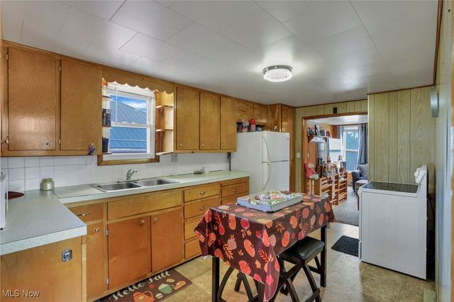 13929 Old Glory Road, Lore City, OH 43755