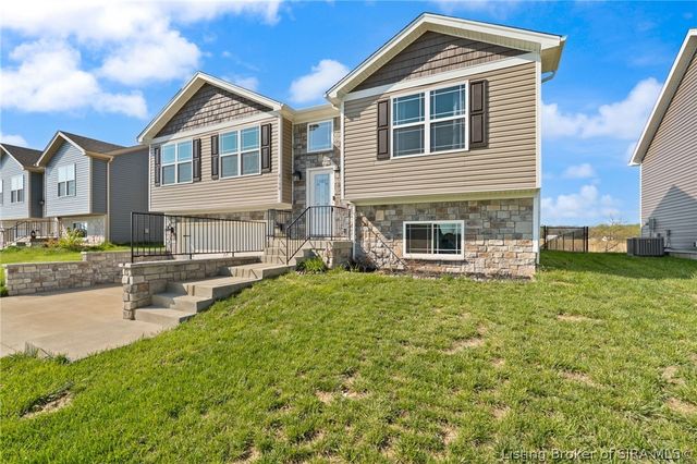 8156 Kepley Drive NE, New Salisbury, IN 47161