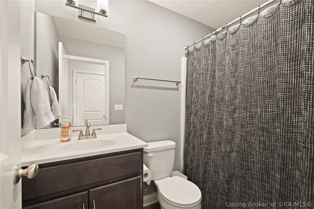 8156 Kepley Drive NE, New Salisbury, IN 47161