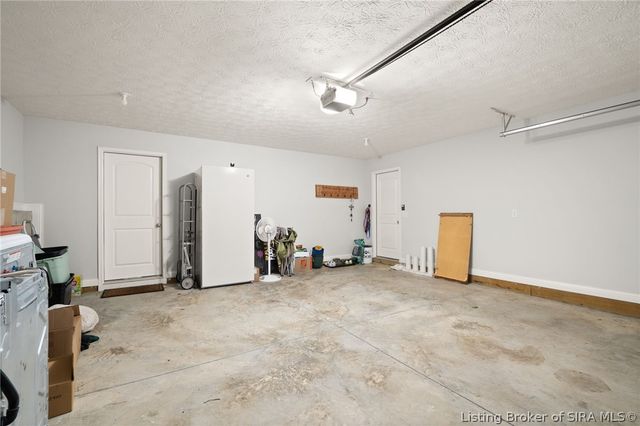 8156 Kepley Drive NE, New Salisbury, IN 47161