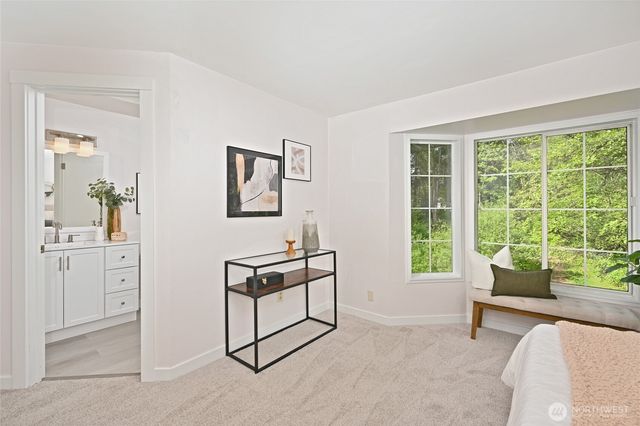 10263 NE 129th Lane, Kirkland, WA 98034