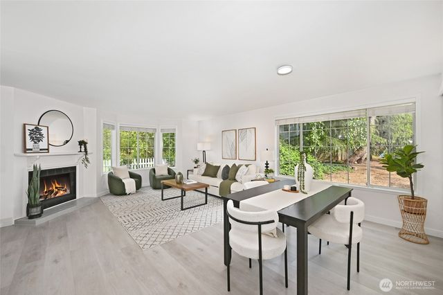 10263 NE 129th Lane, Kirkland, WA 98034