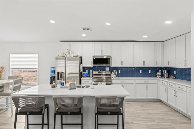 8607 SW 7th Lane, Okeechobee, FL 34974