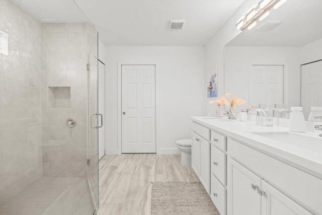 8607 SW 7th Lane, Okeechobee, FL 34974