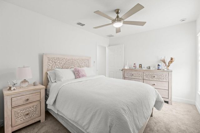 8607 SW 7th Lane, Okeechobee, FL 34974