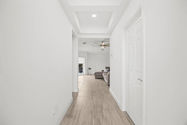 8607 SW 7th Lane, Okeechobee, FL 34974