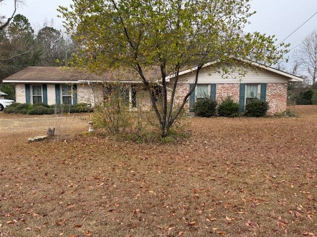 1713 Westover Dr, Dothan, AL 36303
