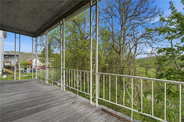 425 PARKINSON STREET, Monongahela, PA 15063