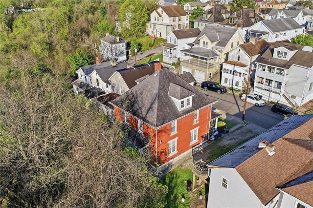 425 PARKINSON STREET, Monongahela, PA 15063