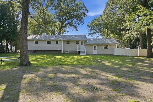 65 Holbrook Road, Centereach, NY 11720