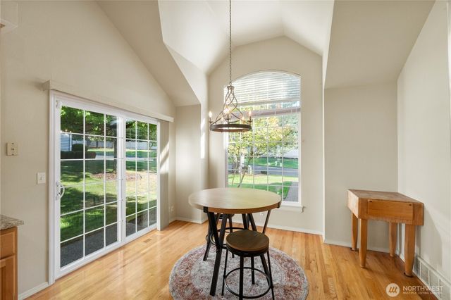 23874 140th Lane SE, Kent, WA 98042