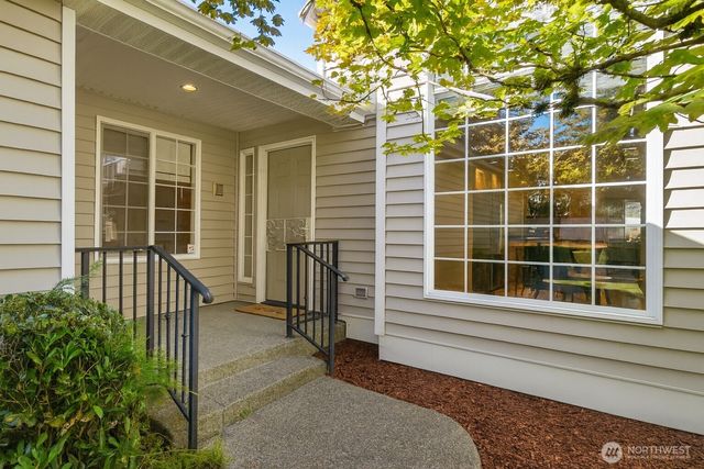 23874 140th Lane SE, Kent, WA 98042