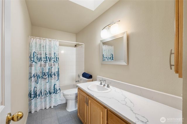 23874 140th Lane SE, Kent, WA 98042