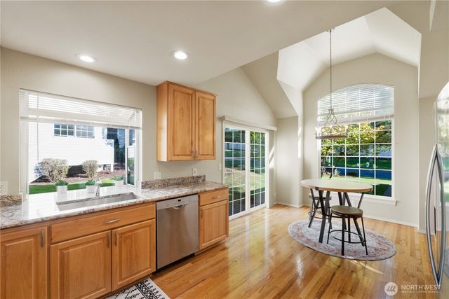 23874 140th Lane SE, Kent, WA 98042