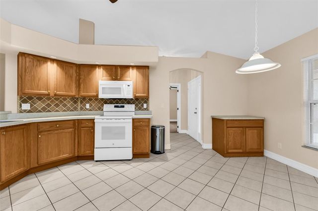 18091 REGAN AVENUE, Port Charlotte, FL 33948