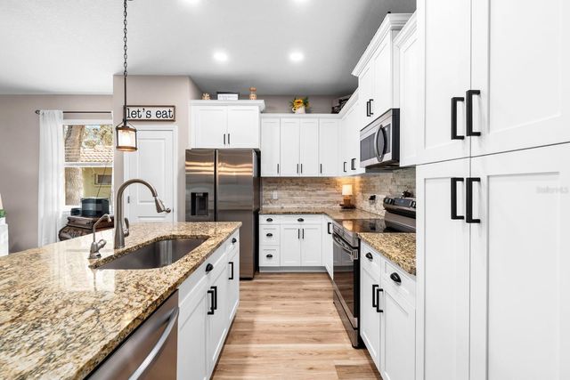 128 51ST STREET CIRCLE E 7, Palmetto, FL 34221