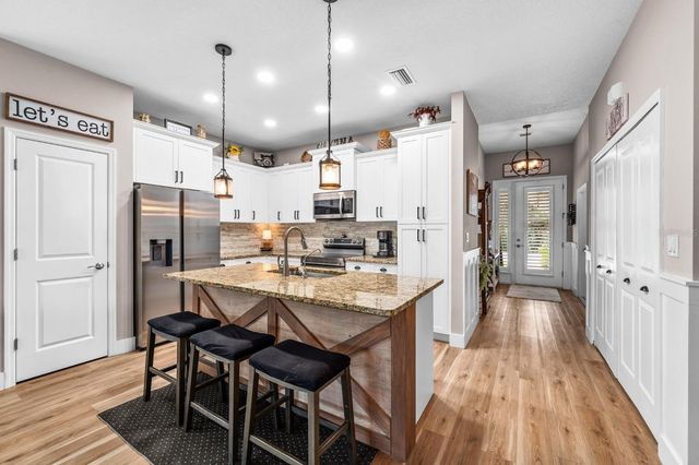 128 51ST STREET CIRCLE E 7, Palmetto, FL 34221