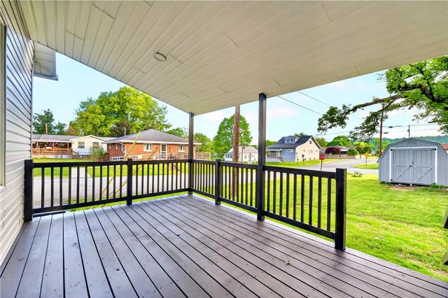 444 4th Avenue, New Eagle, PA 15067