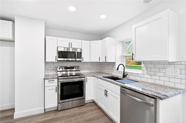 444 4th Avenue, New Eagle, PA 15067