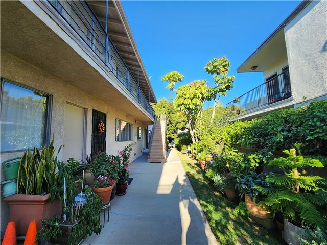 1808 10th Street 6, Santa Monica, CA 90404